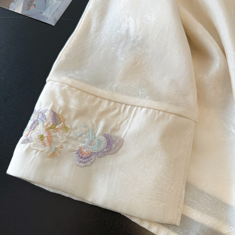 새로운 중국 스타일 긴팔 자수 라운드넥 버튼업 탑과 빈 - Ethnic Fashion Style 리뷰 및 가격